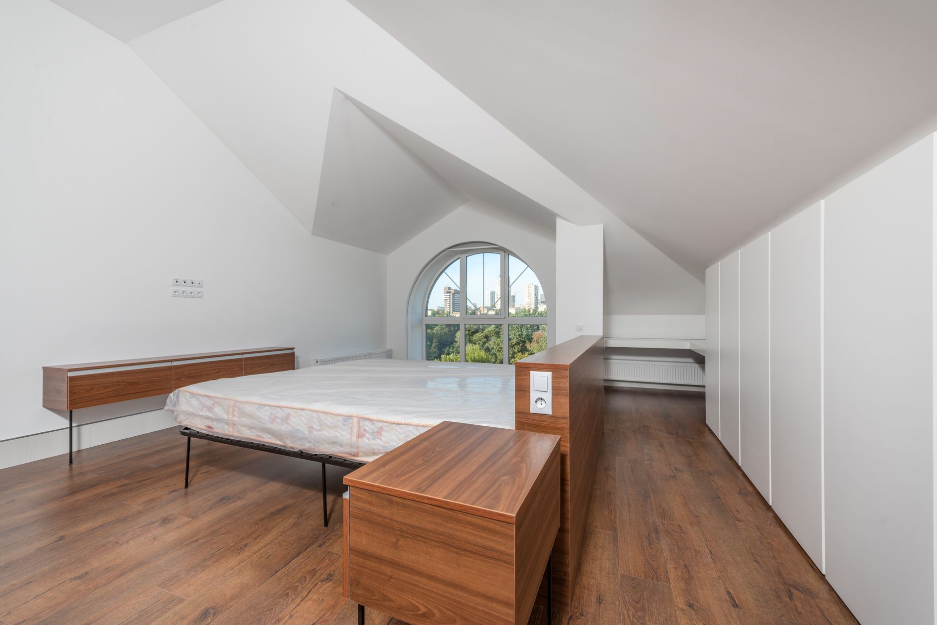 Traitement punaises de lit équipe à Toulon